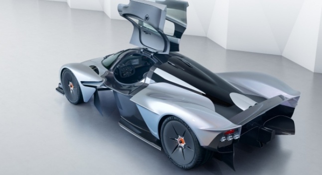 Aston Martin Valkyrie-ს სავარაუდოდ 1130 ცხენის ძალა ექნება