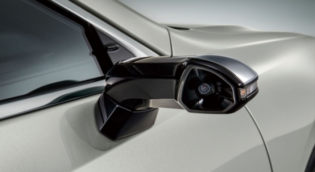 Lexus ES-ი იაპონიის ბაზარზე ციფრული გვერდითა სარკეებით წარსდგა