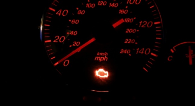 რომელი ბრენდების ავტომობილებს უნთებს ყველაზე იშვიათად ძრავის შემოწმების მანიშნებელი - ახალი კვლევა