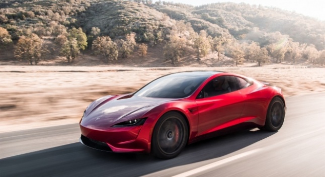 ილონ მასკის განცხადებით, ახალ Tesla Roadster-ს რაკეტის ძრავები ექნება და ჰაერში „ილივლივებს“