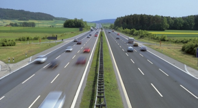 გერმანიაში შეუზღუდავი სიჩქარის ავტობანები უქმდება