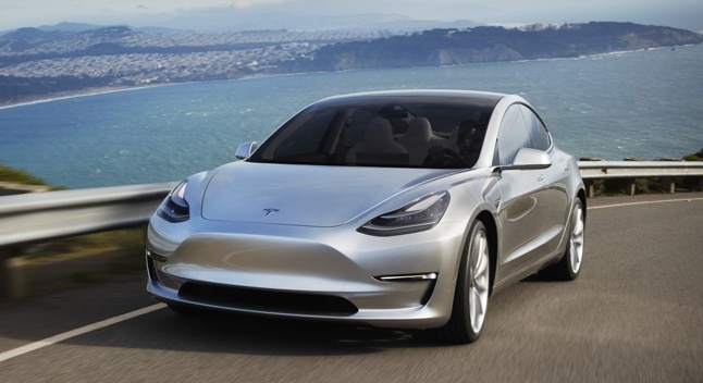 Tesla-მ წლის საუკეთესო ავტომობილისთვის ბრძოლაში მონაწილეობაზე უარი თქვა